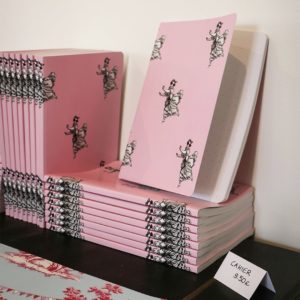 Boutique Chez MaT - Carnet La Coureuse de fêtes galantes